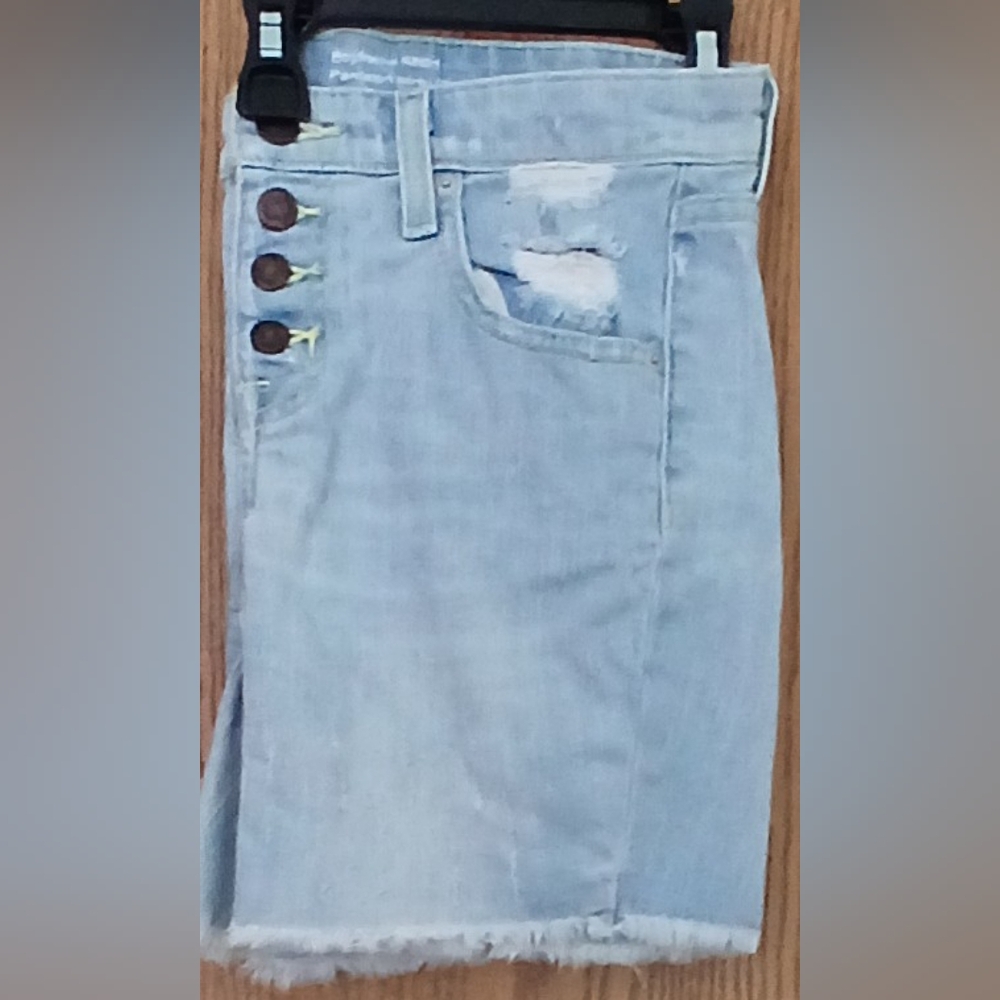 Mossimo Distressed Boyfriend Shorts size XXS (00)    4-029
